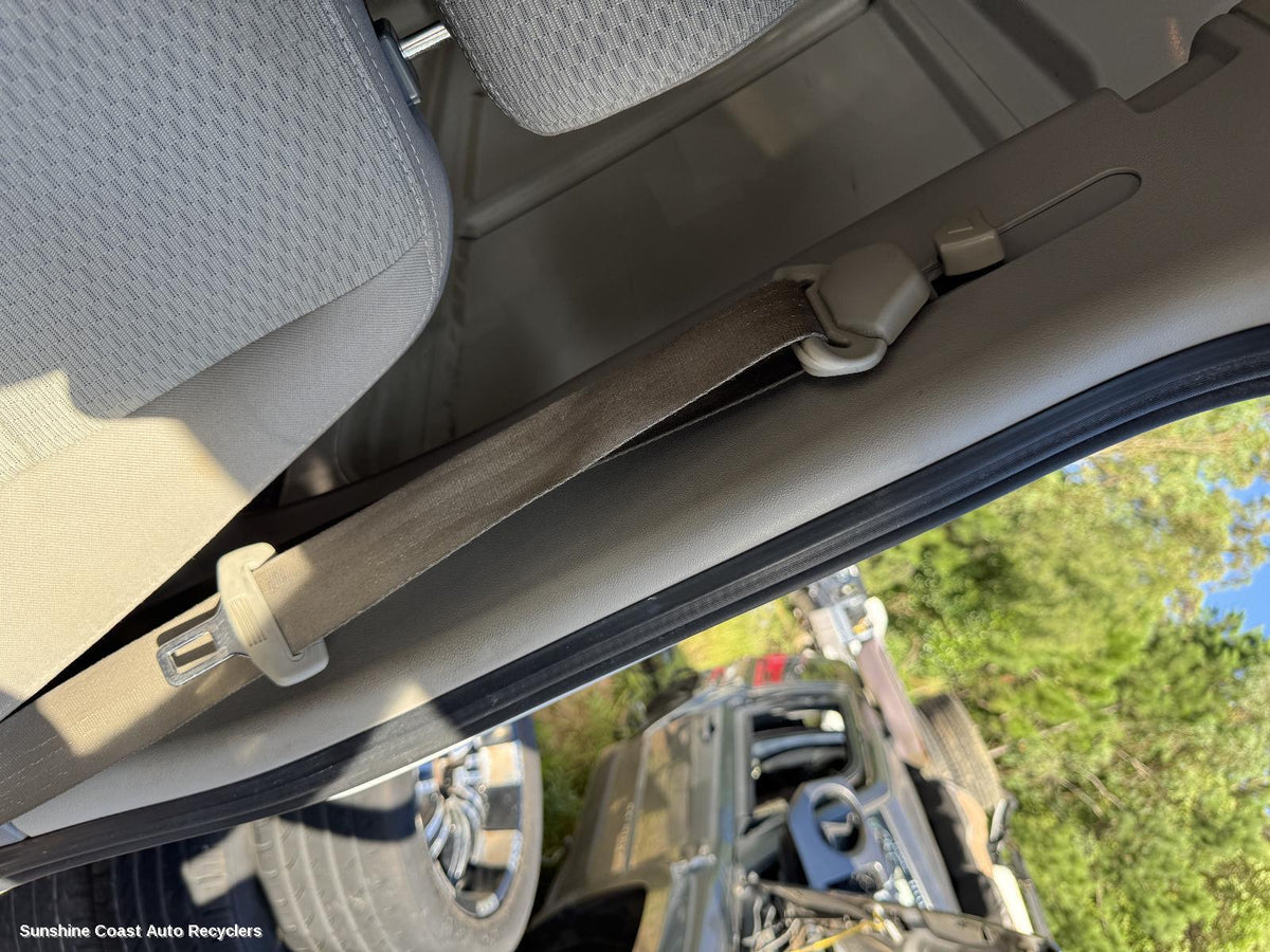 2013-2023 Ldv V80 Seatbelt Stalk
