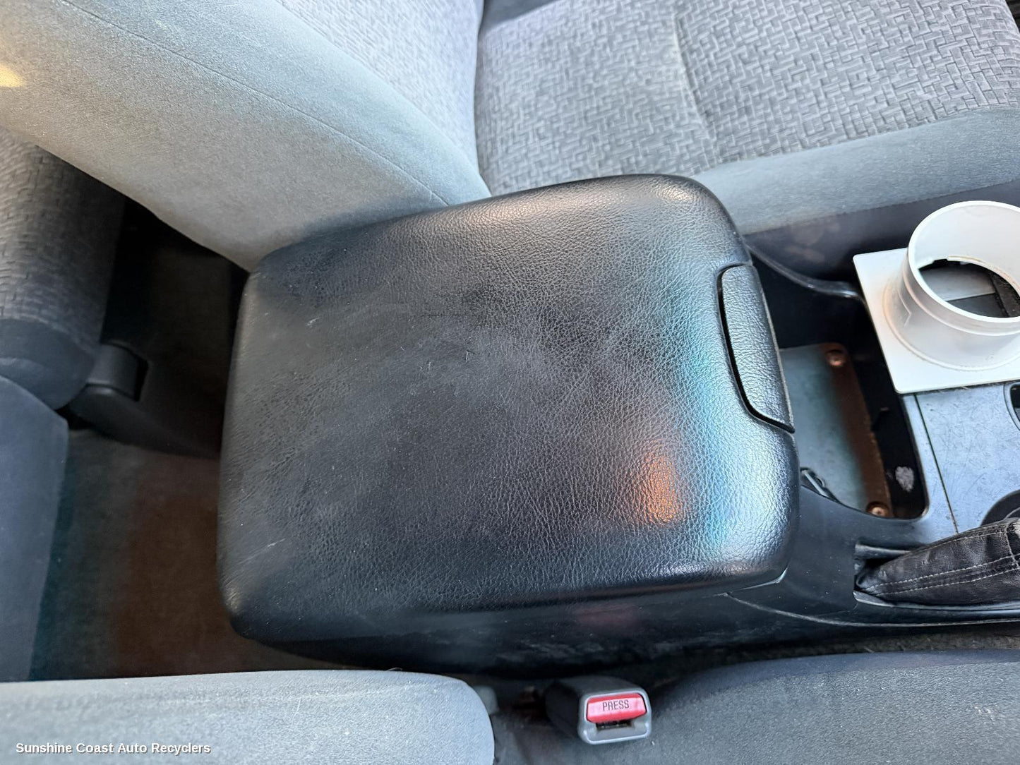 2003-2009 Toyota Prado Console