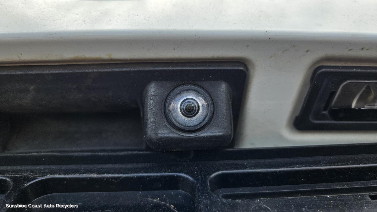 2010-2018 Volkswagen Touareg Tailgate Handle