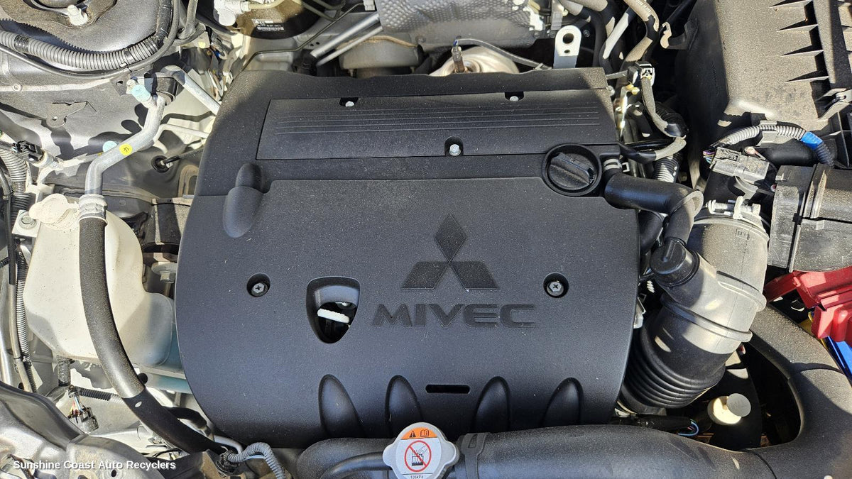 2010-2019 Mitsubishi Asx Engine Cover