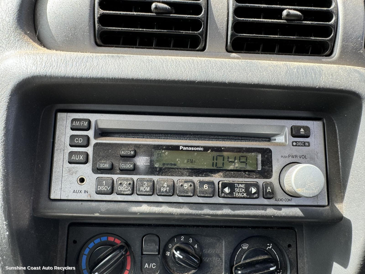 2002-2006 Ford Courier Radio Cd Dvd Sat Tv