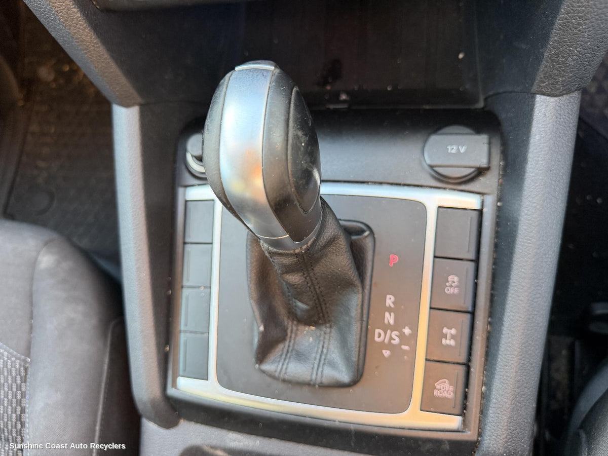 2010-2022 Volkswagen Amarok Gear Stick Shifter