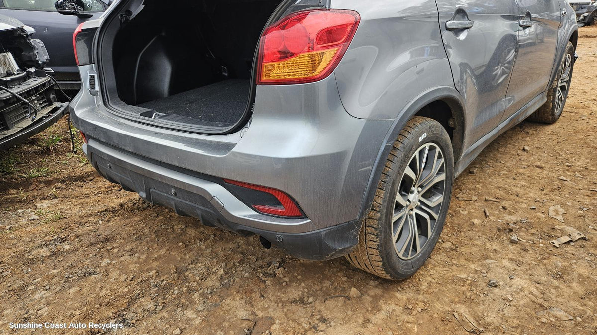2017-2019 Mitsubishi Asx Rear Bumper