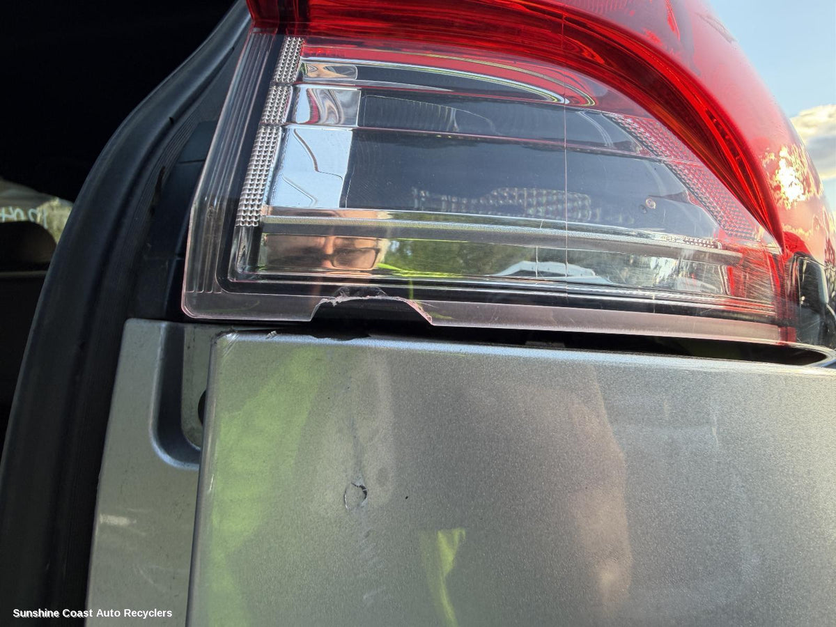 2022-2026 Toyota Corolla Cross Right Taillight