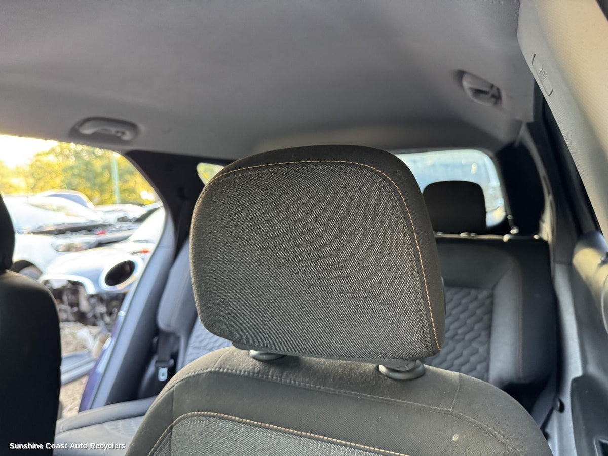 2017-2020 Holden Equinox Headrest