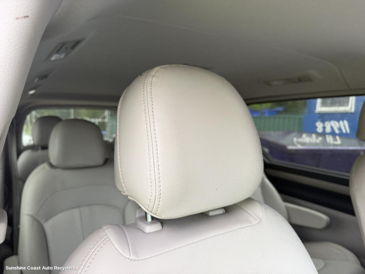 2015-2025 Ldv G10 Headrest