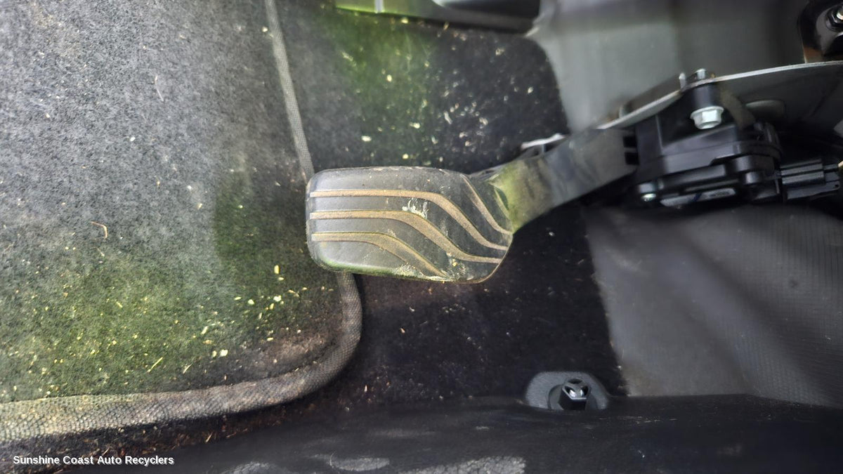2013-2021 Nissan Qashqai Pedal Assembly