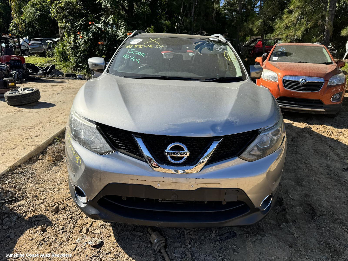2015 Nissan Qashqai Left Front Hub Assembly