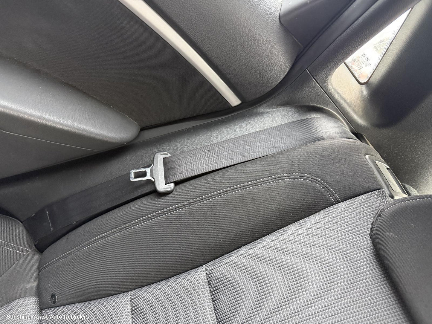 2015 Hyundai I30 Seatbelt Stalk