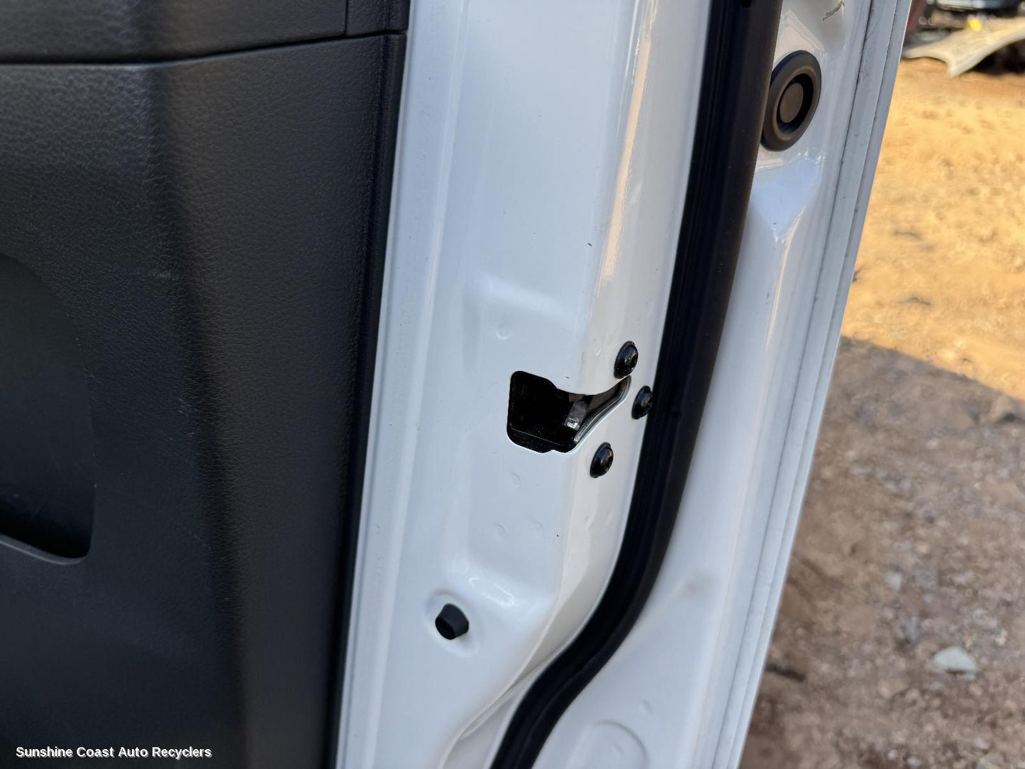 2015-2025 Ldv G10 Door Boot Gate Lock