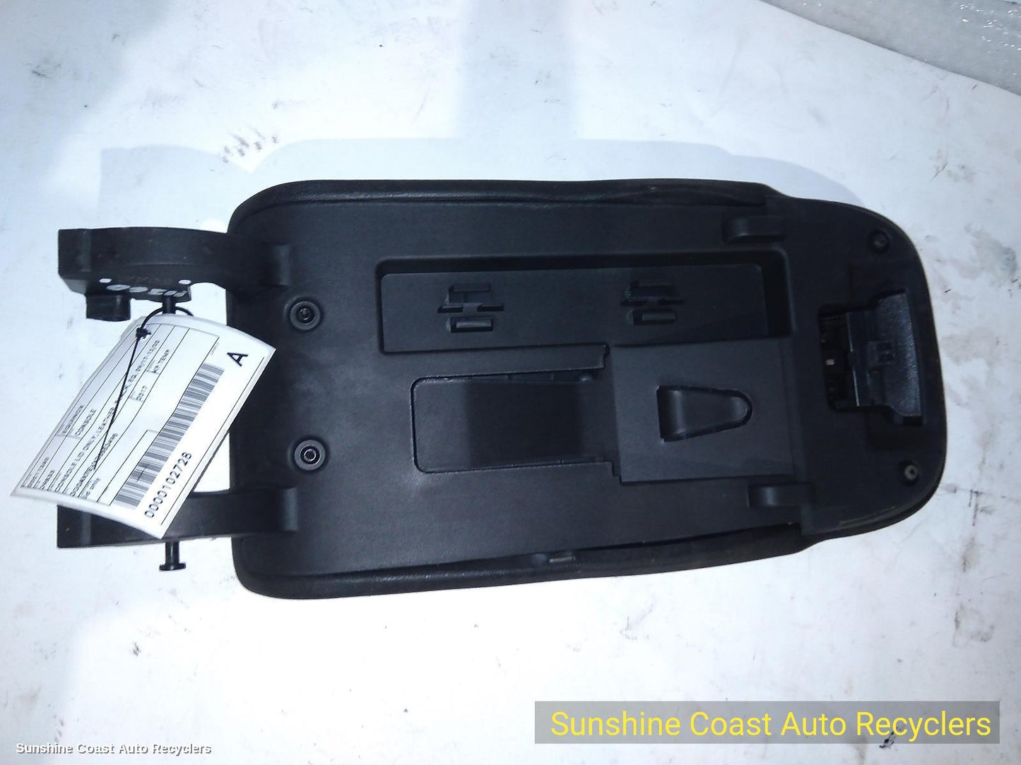 2017-2020 Holden Equinox Console