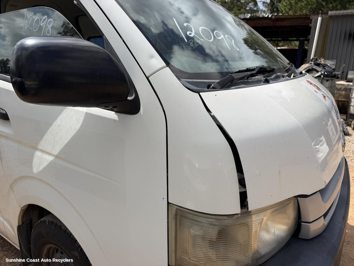 2005-2019 Toyota Hiace Right Guard