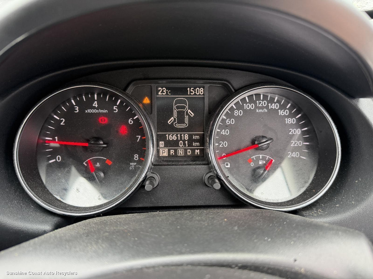 2010-2014 Nissan Dualis Instrument Cluster