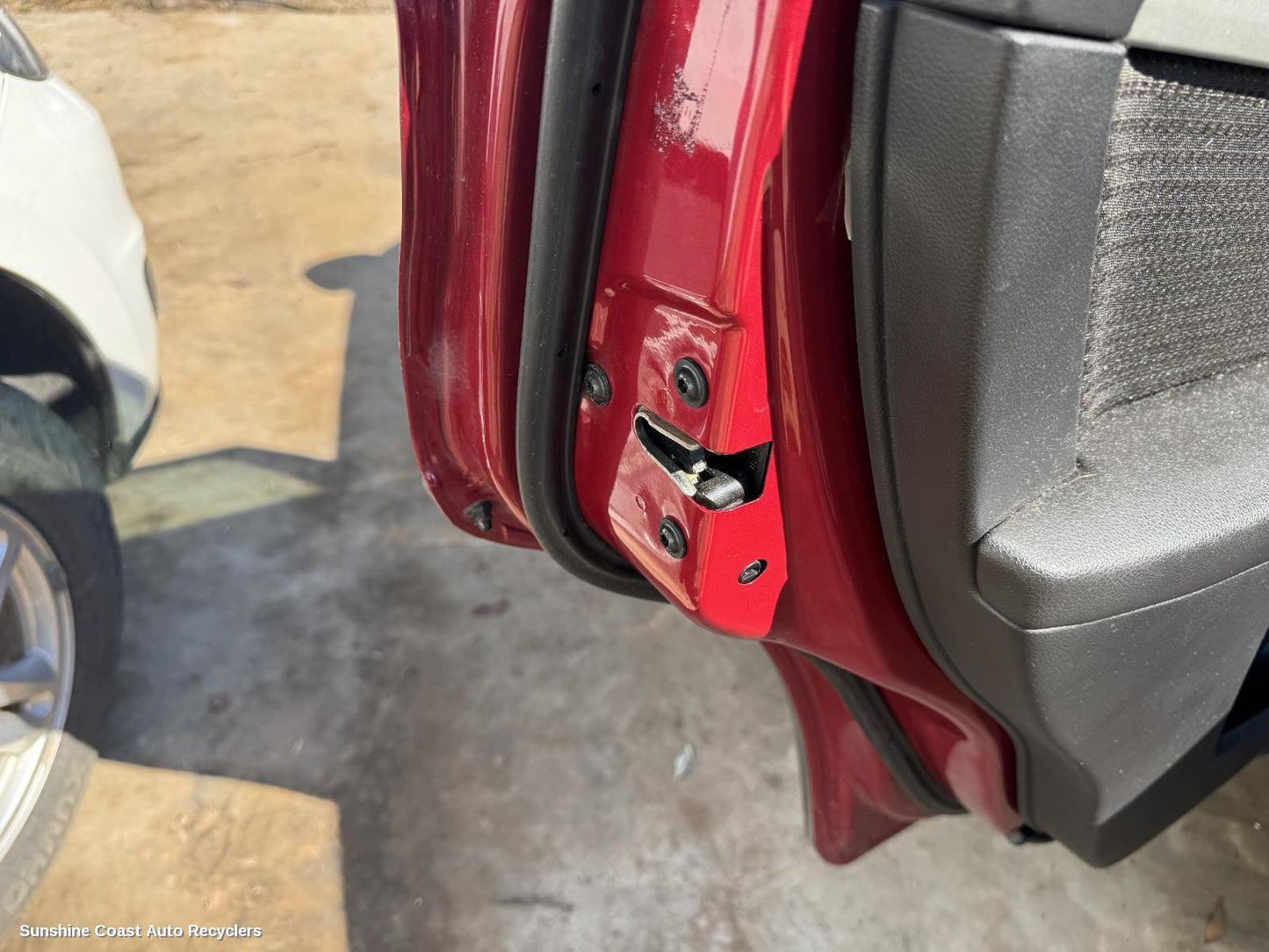 2015 Holden Captiva Door Boot Gate Lock