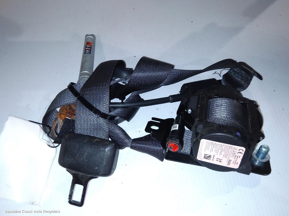 2016-2020 Holden Trailblazer Seatbelt Stalk