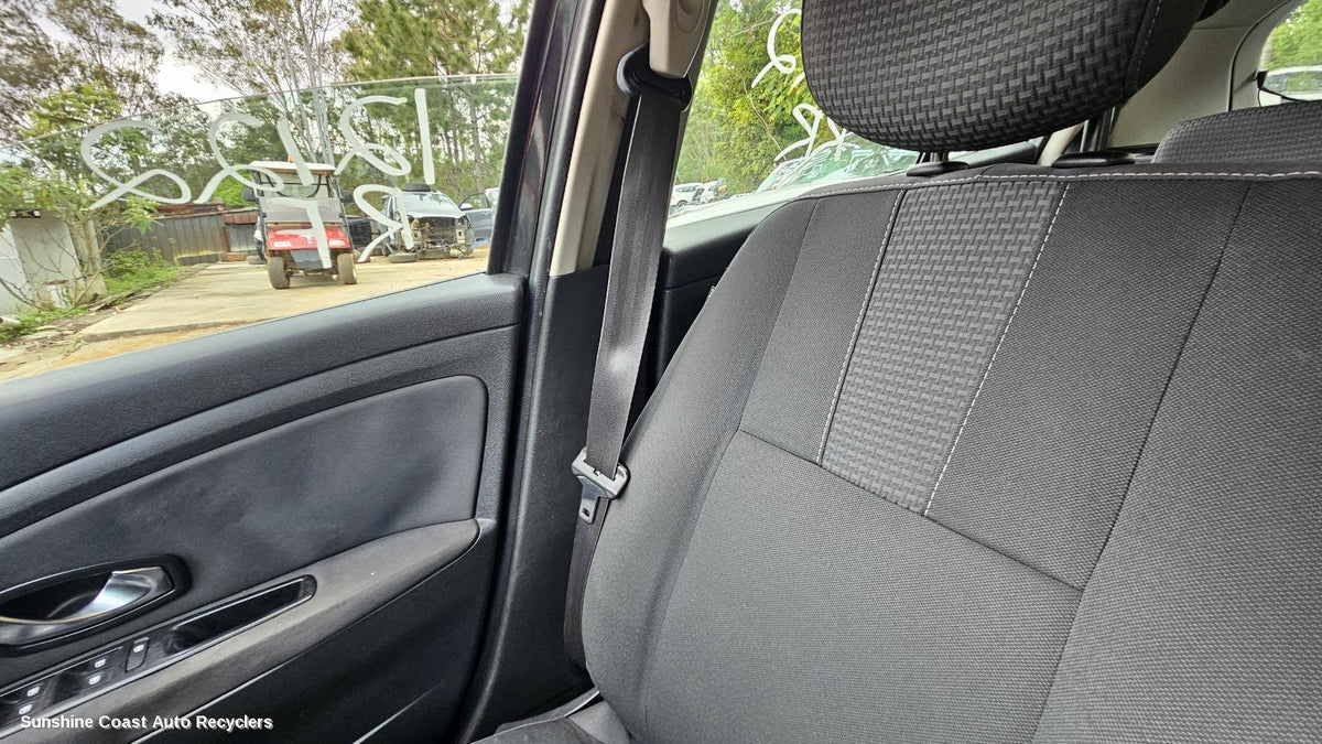 2010-2016 Renault Megane Seatbelt Stalk