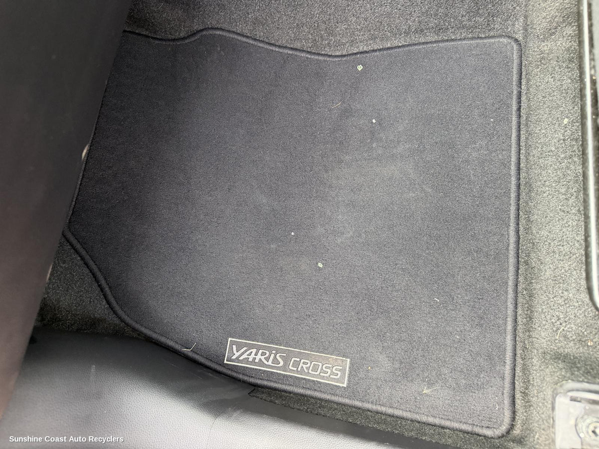 2020-2026 Toyota Yaris Cross Carpet