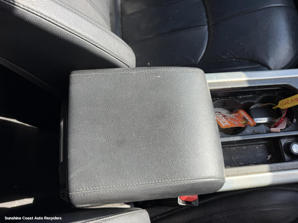 2011-2019 Land Rover Rangerover Evoque Console