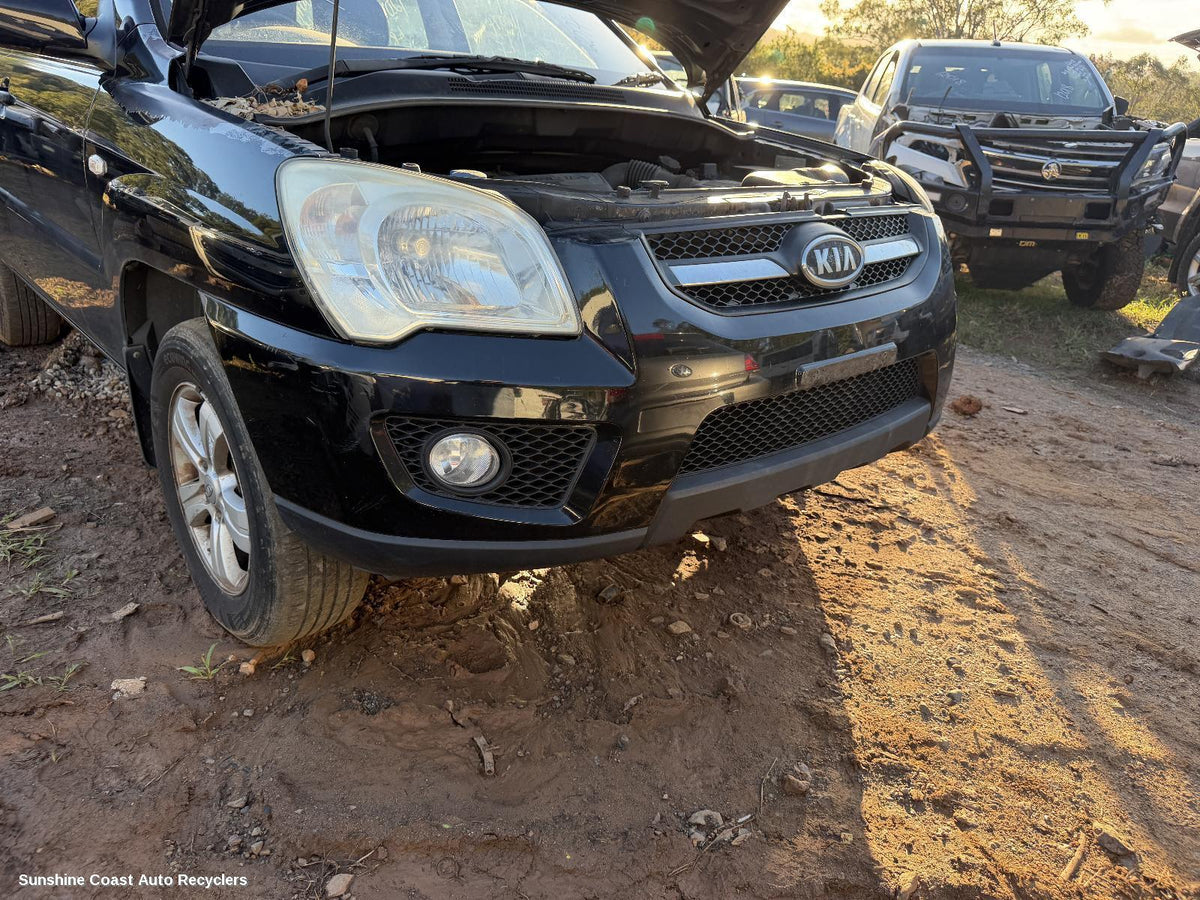 2007-2010 Kia Sportage Front Bumper