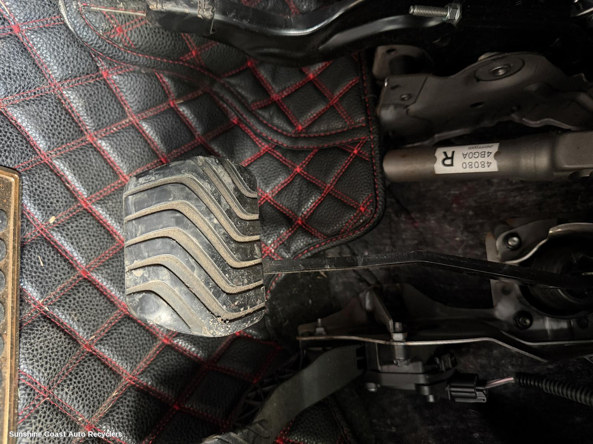 2016-2026 Renault Kaleos Pedal Assembly