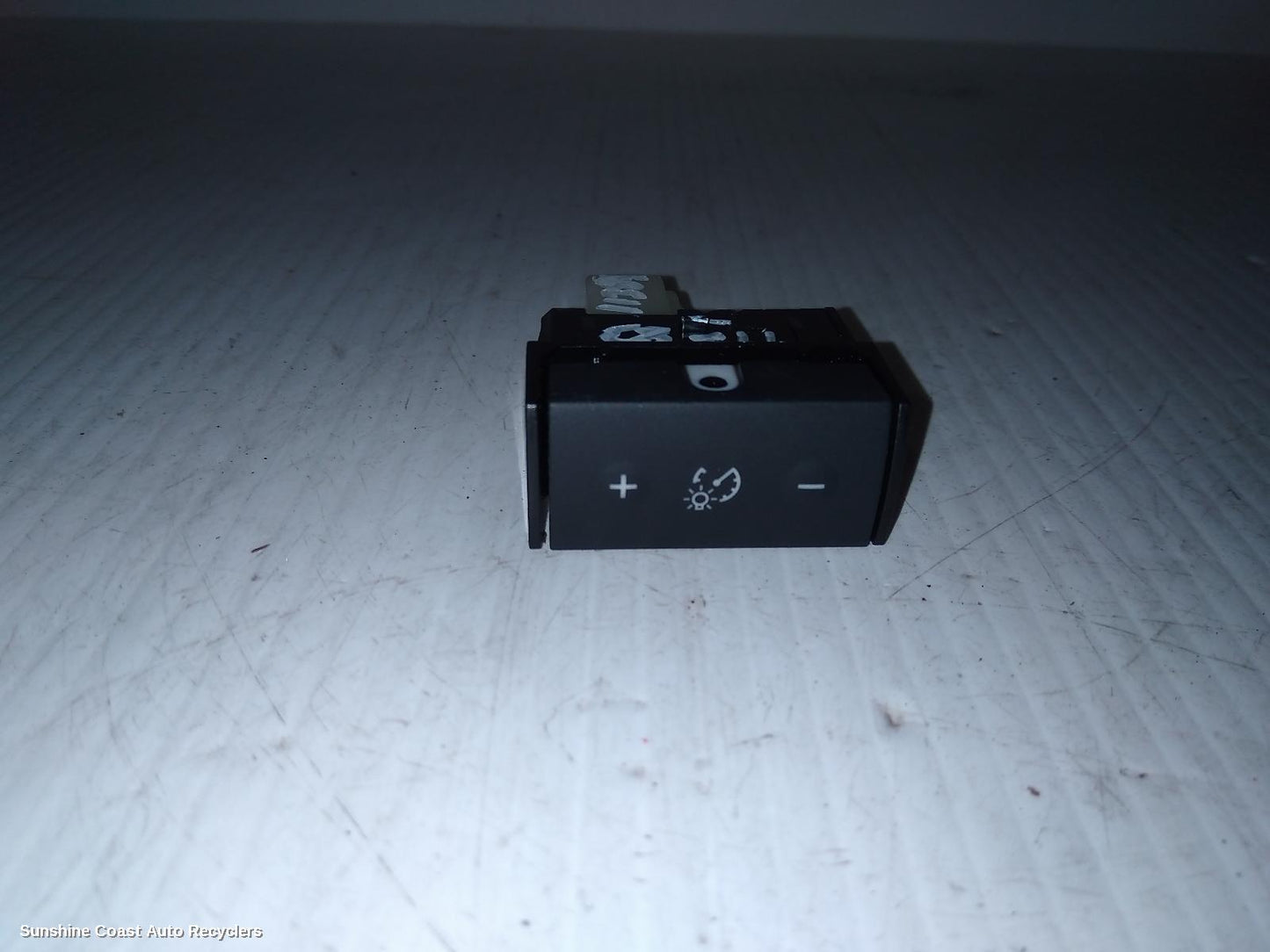2021 Mitsubishi Outlander Misc Switch Relay