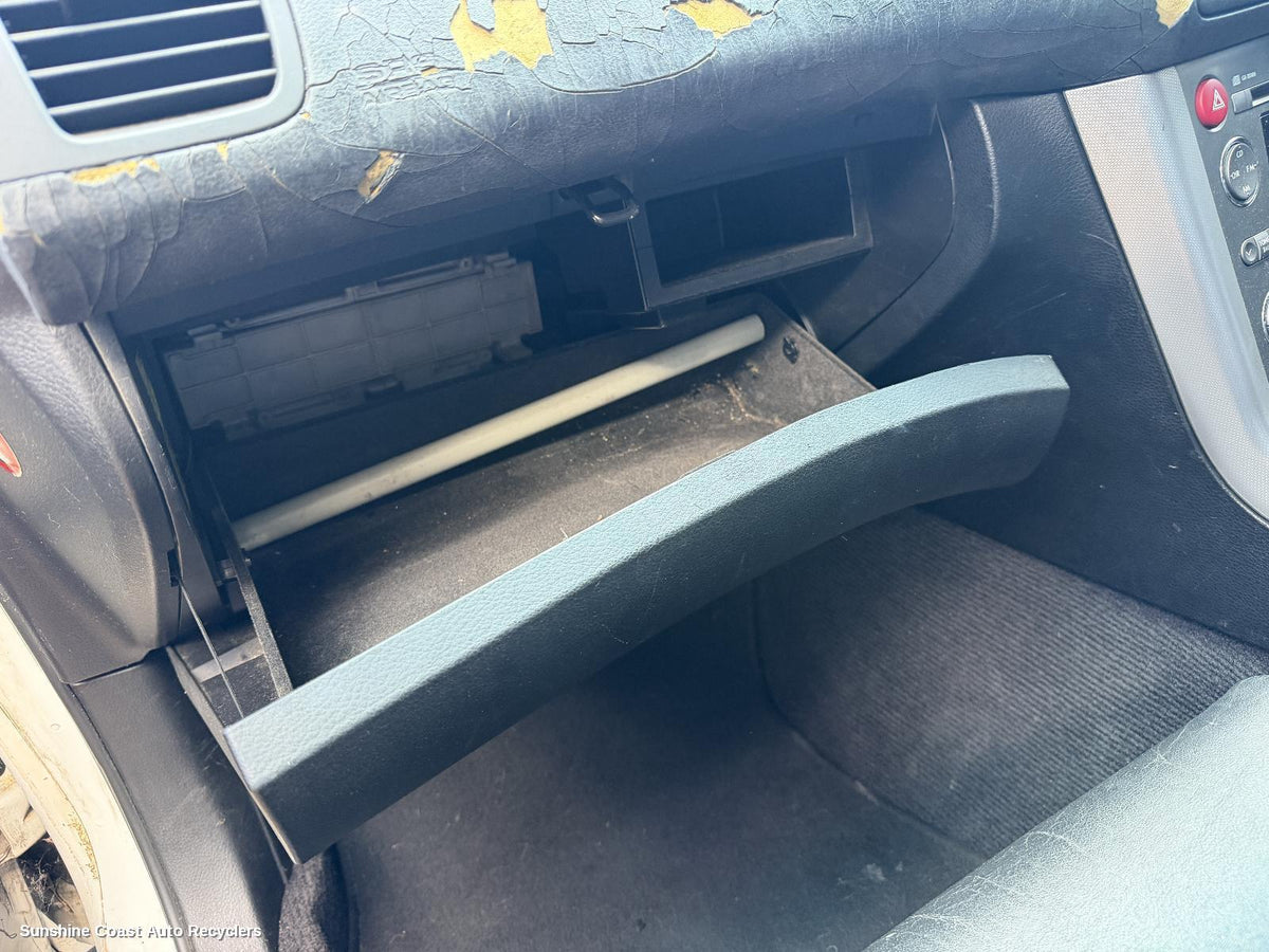 2003-2009 Subaru Outback Glove Box