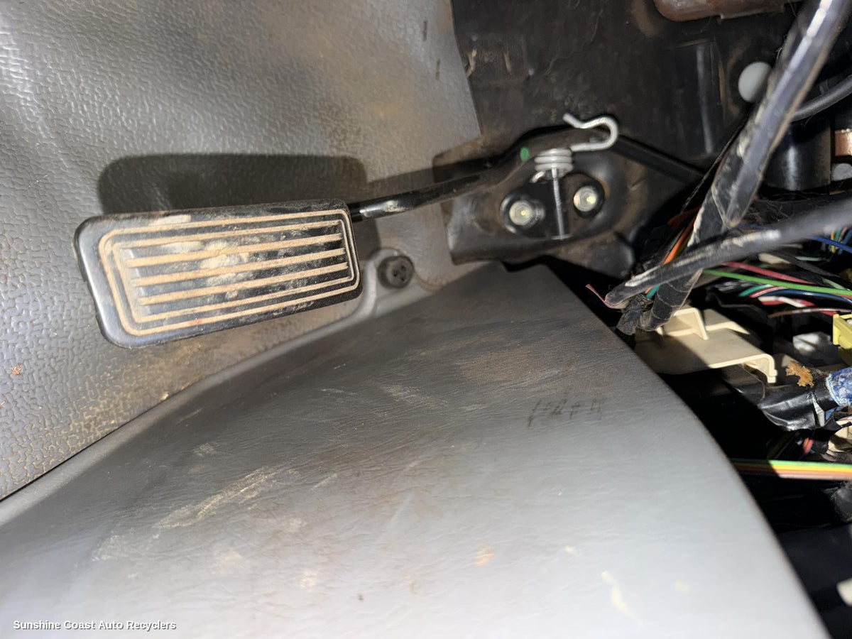 1998-2007 Toyota Landcruiser Pedal Assembly