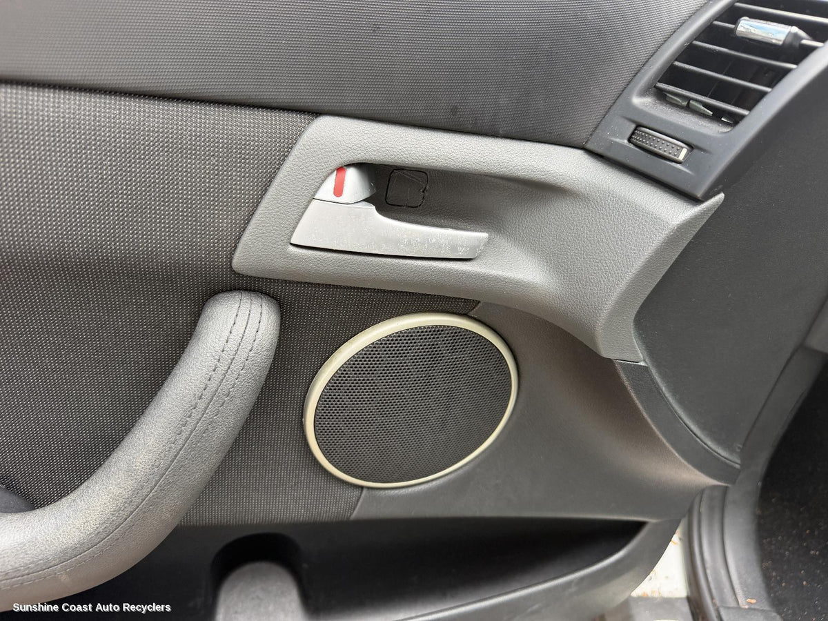 2006-2013 Holden Commodore Door Handle