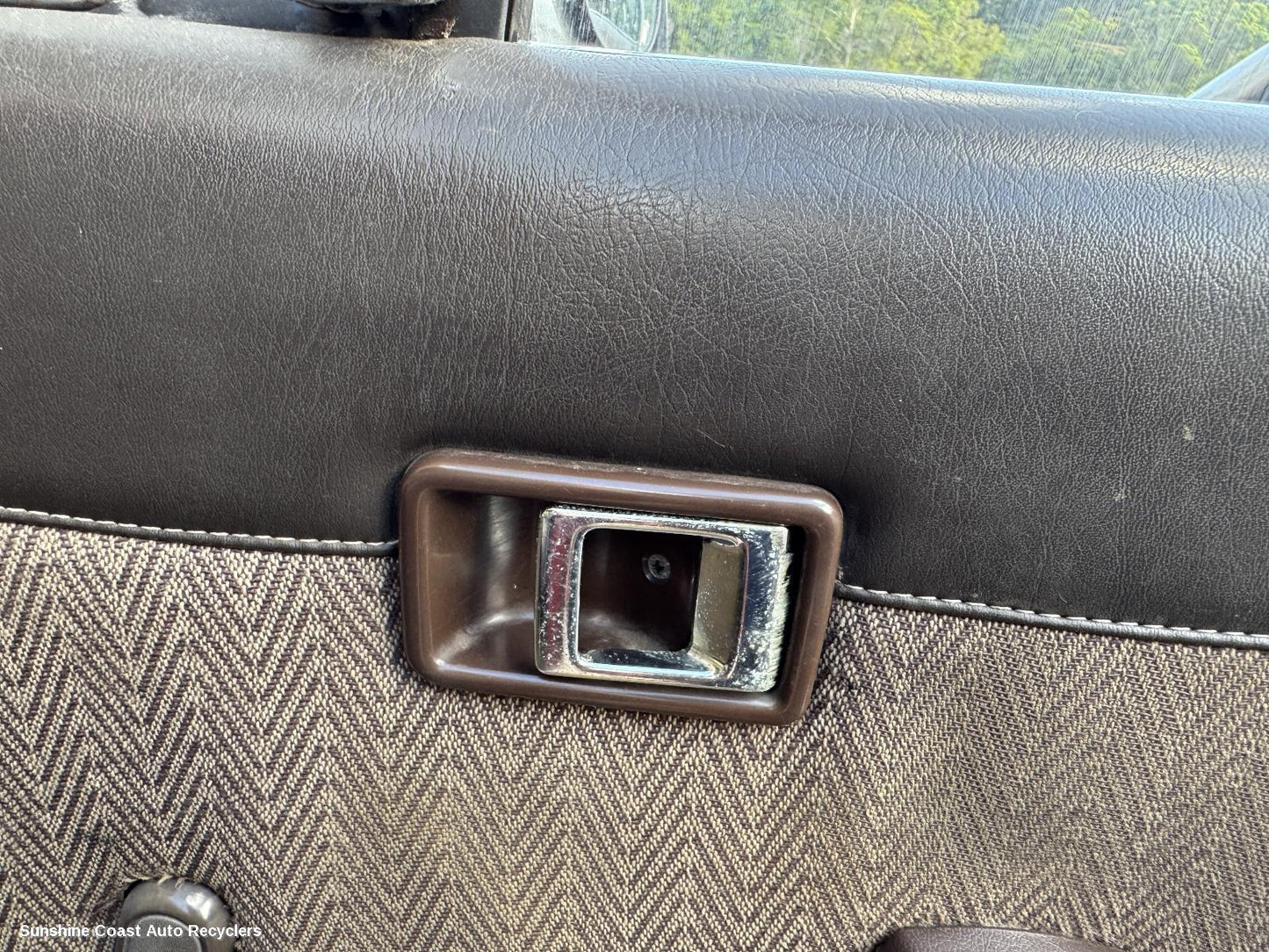 1984 Toyota Landcruiser Door Handle