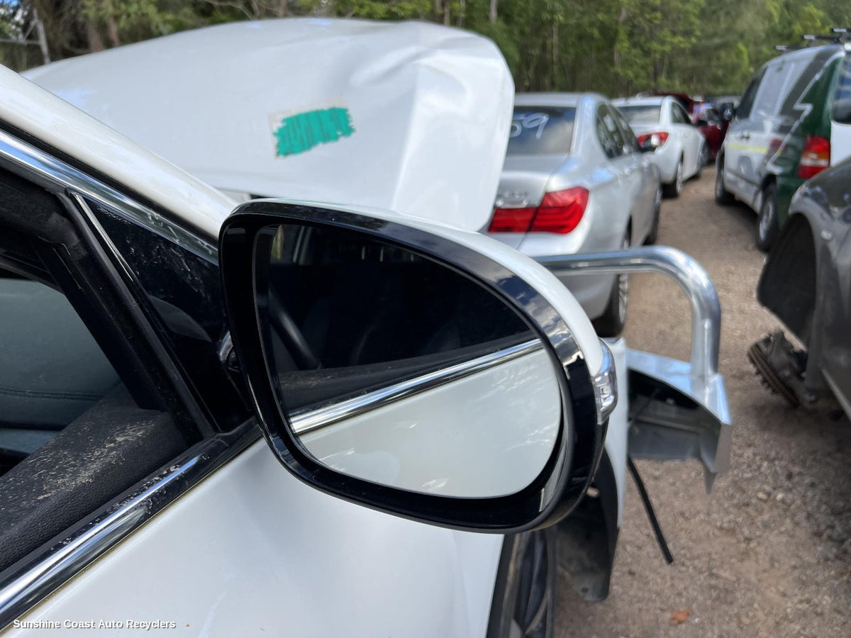 2015-2020 Kia Sorento Right Door Mirror