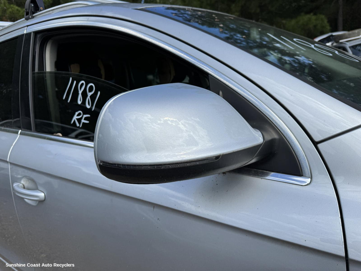 2009-2015 Audi Q7 Right Door Mirror