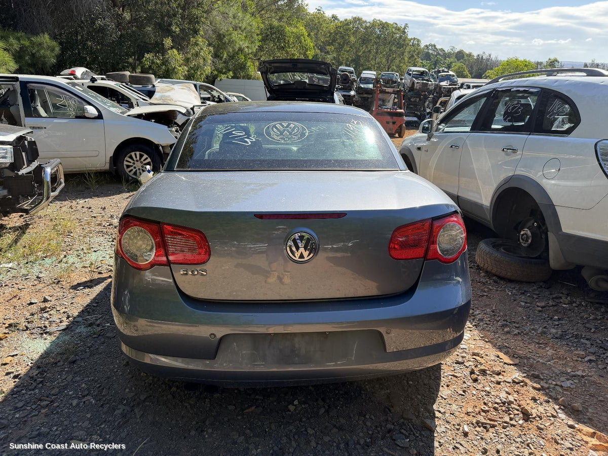 2007-2011 Volkswagen Eos Rear Bumper