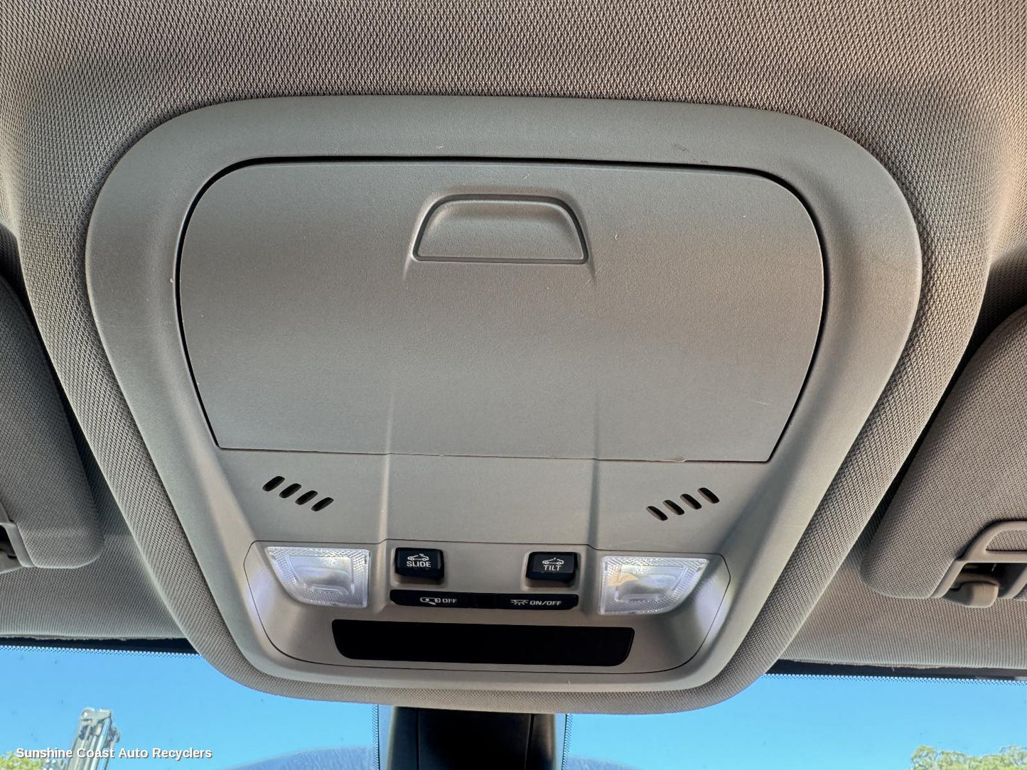 2019 Holden Acadia Courtesy Light