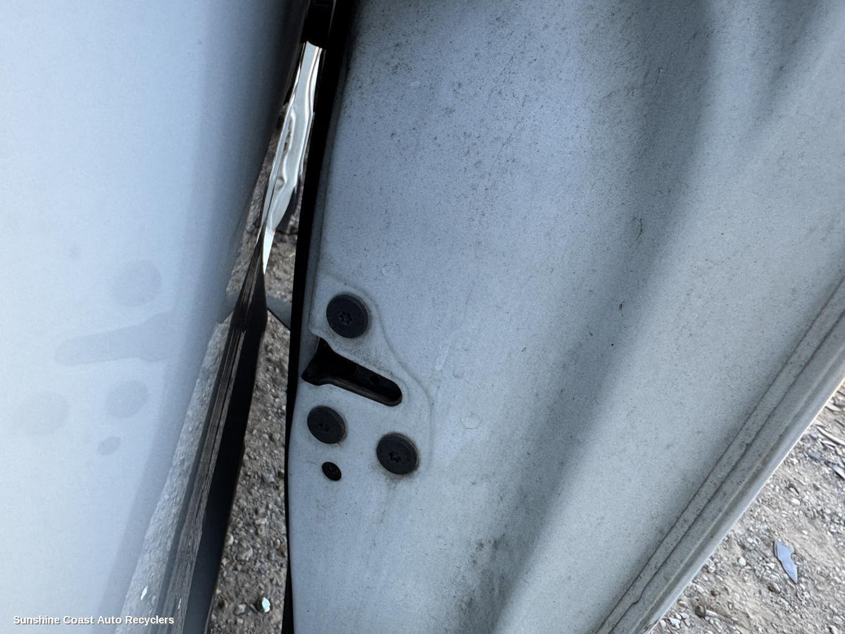 2015-2026 Renault Trafic Door Boot Gate Lock