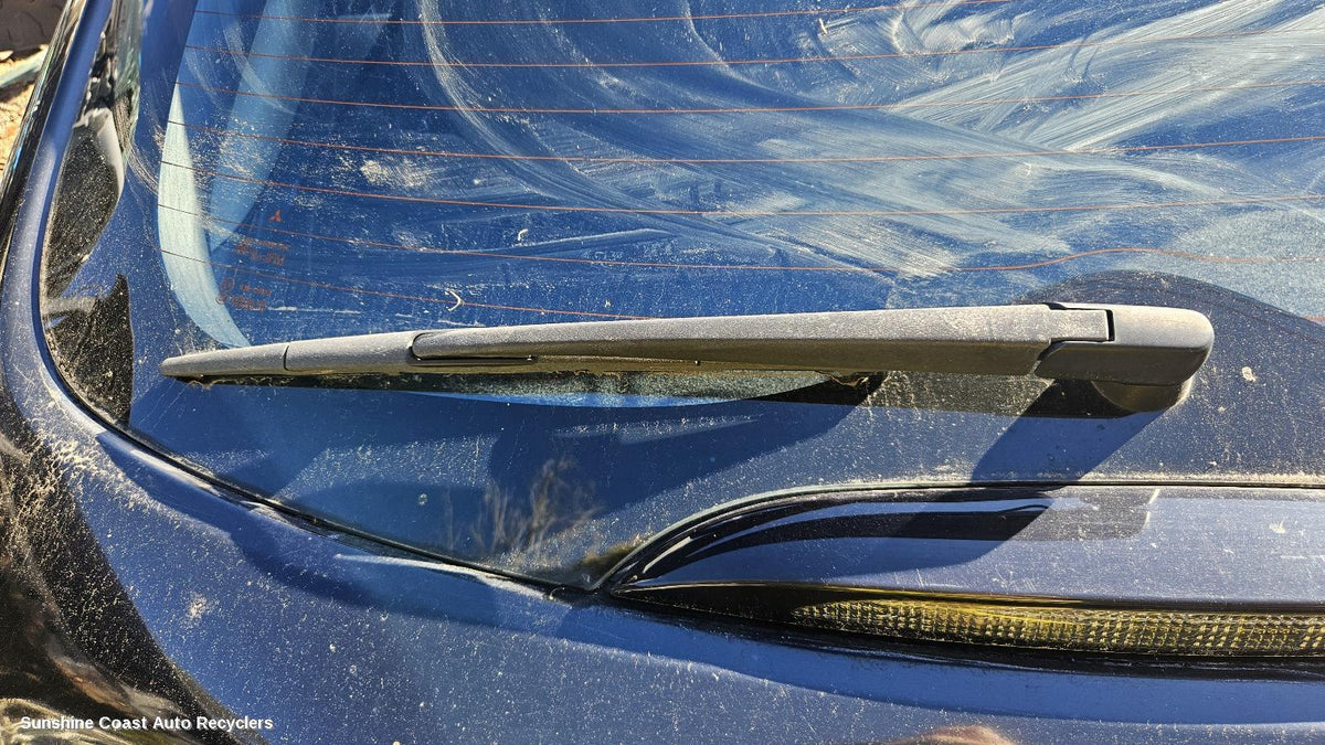 2007-2015 Mitsubishi Lancer Wiper Arm