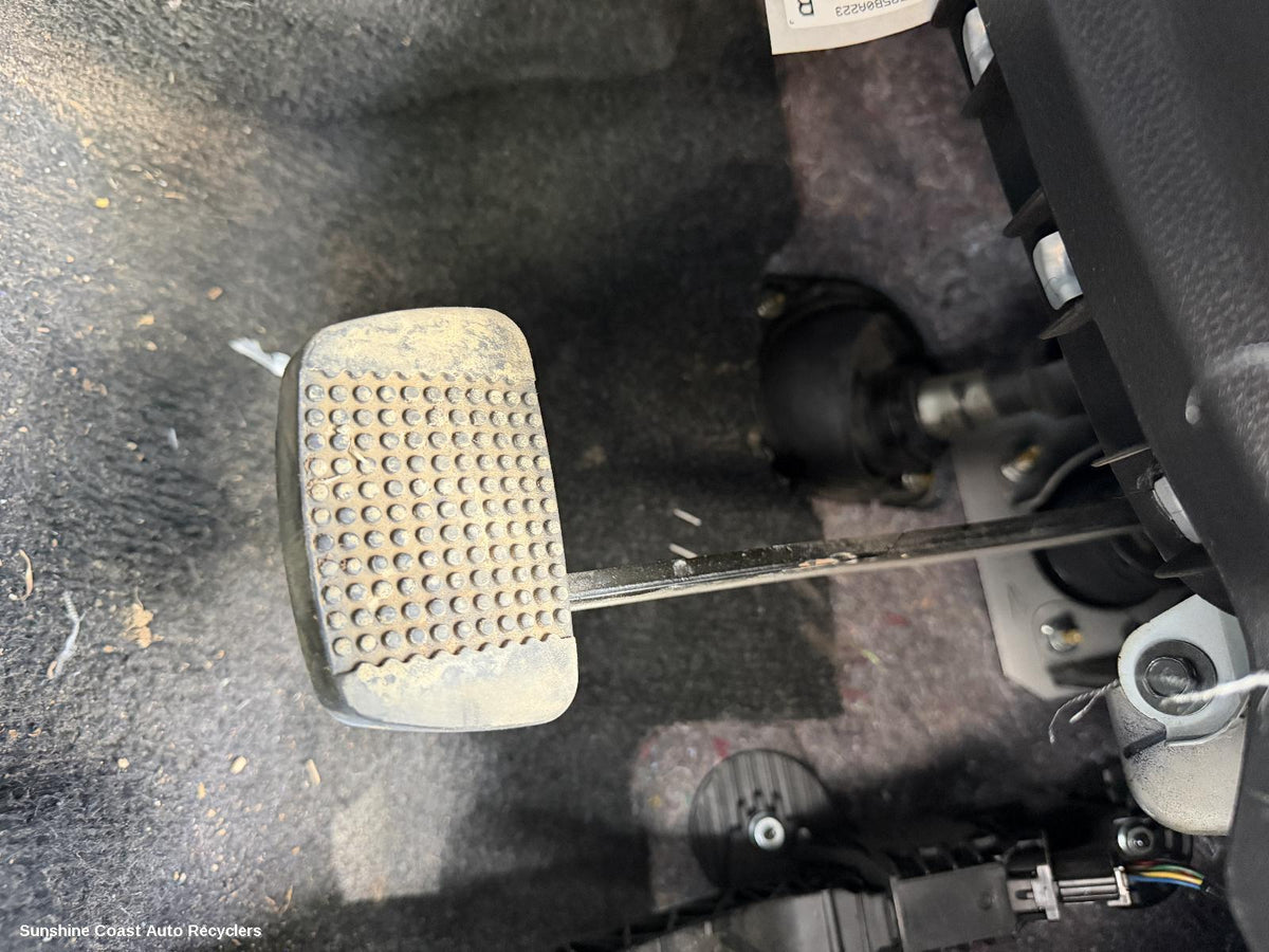 2020-2026 Mazda Bt50 Pedal Assembly