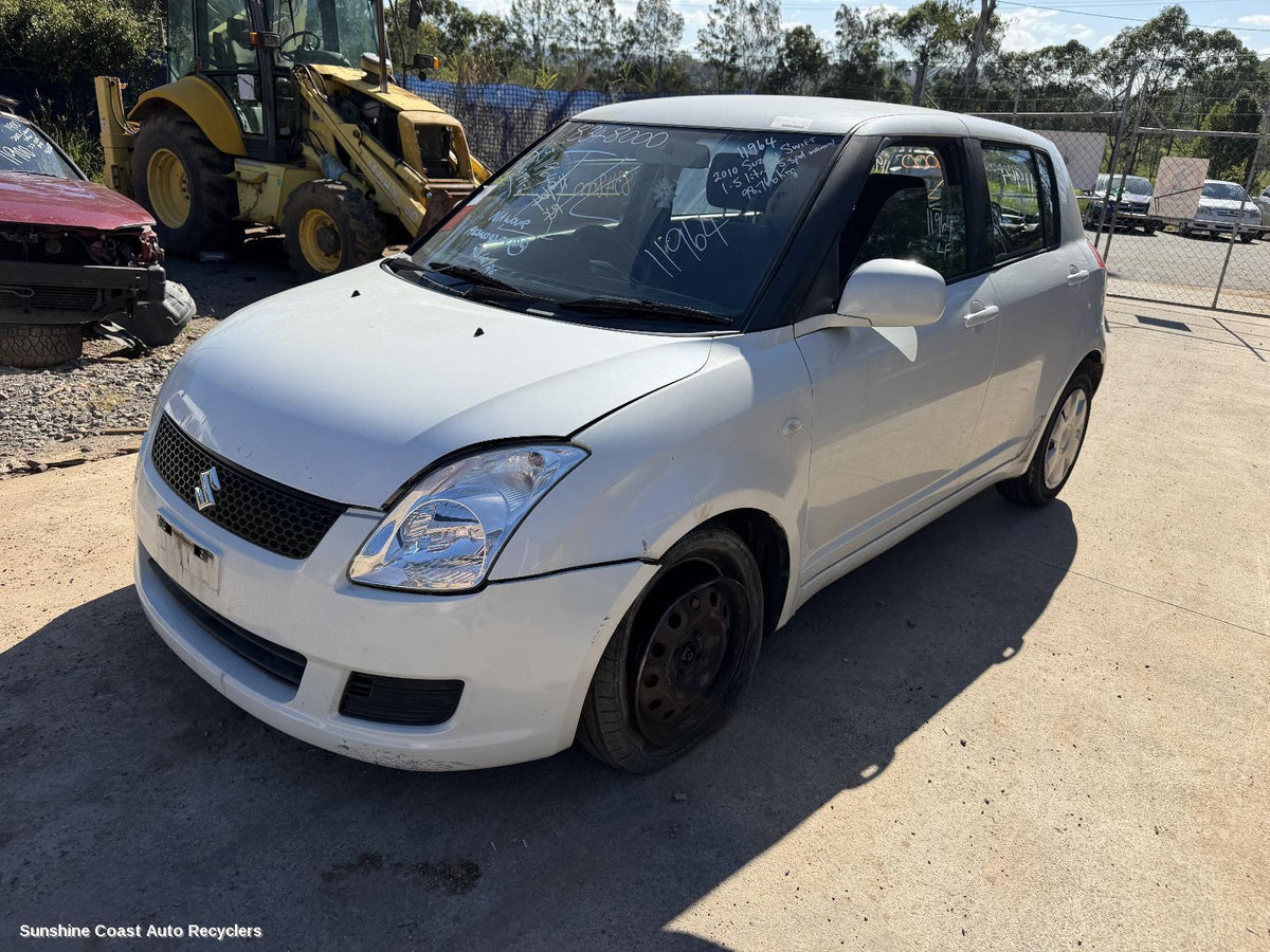 2007-2011 Suzuki Swift Right Guard
