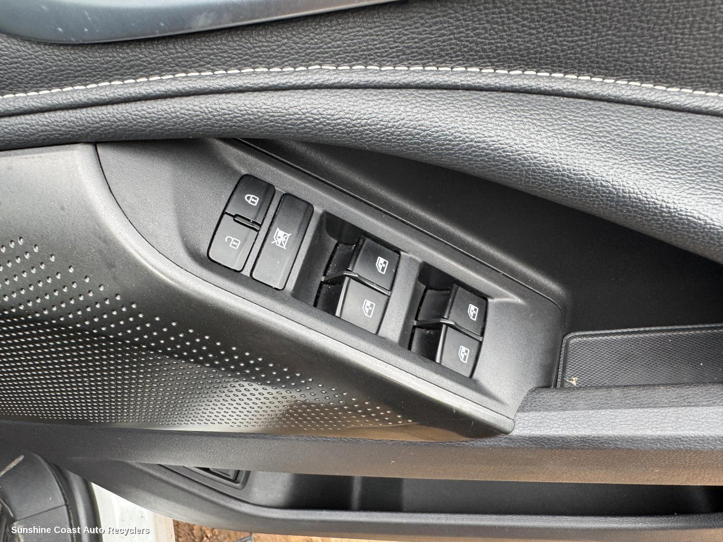 2022 Ldv D90 Pwr Dr Wind Switch
