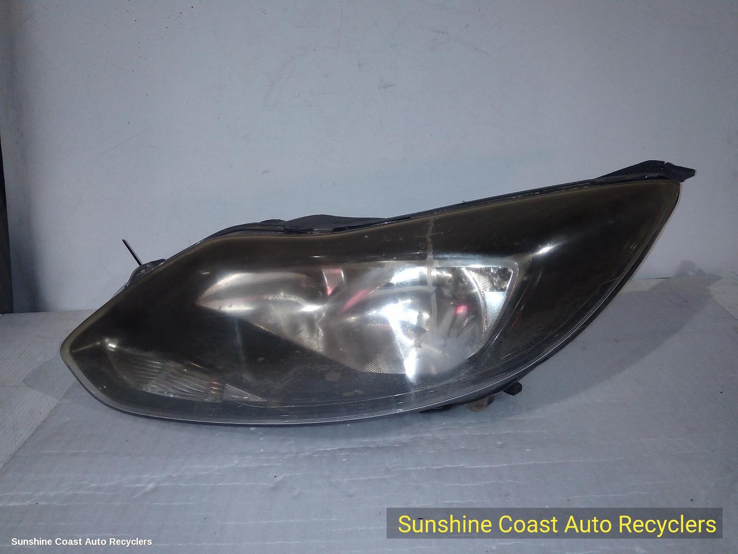 2011 Ford Focus Left Headlamp