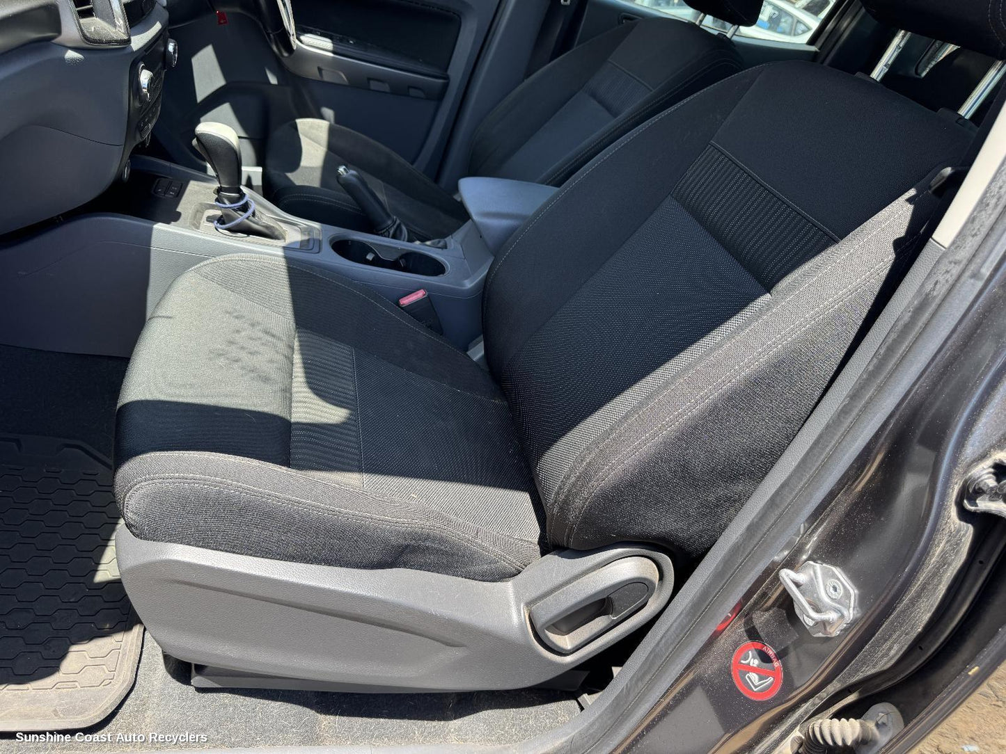2018 Ford Ranger Front Seat