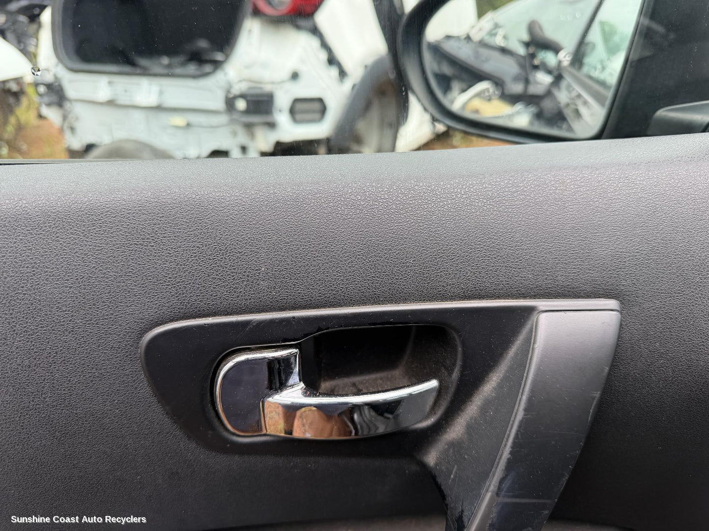 2010-2014 Nissan Dualis Door Handle