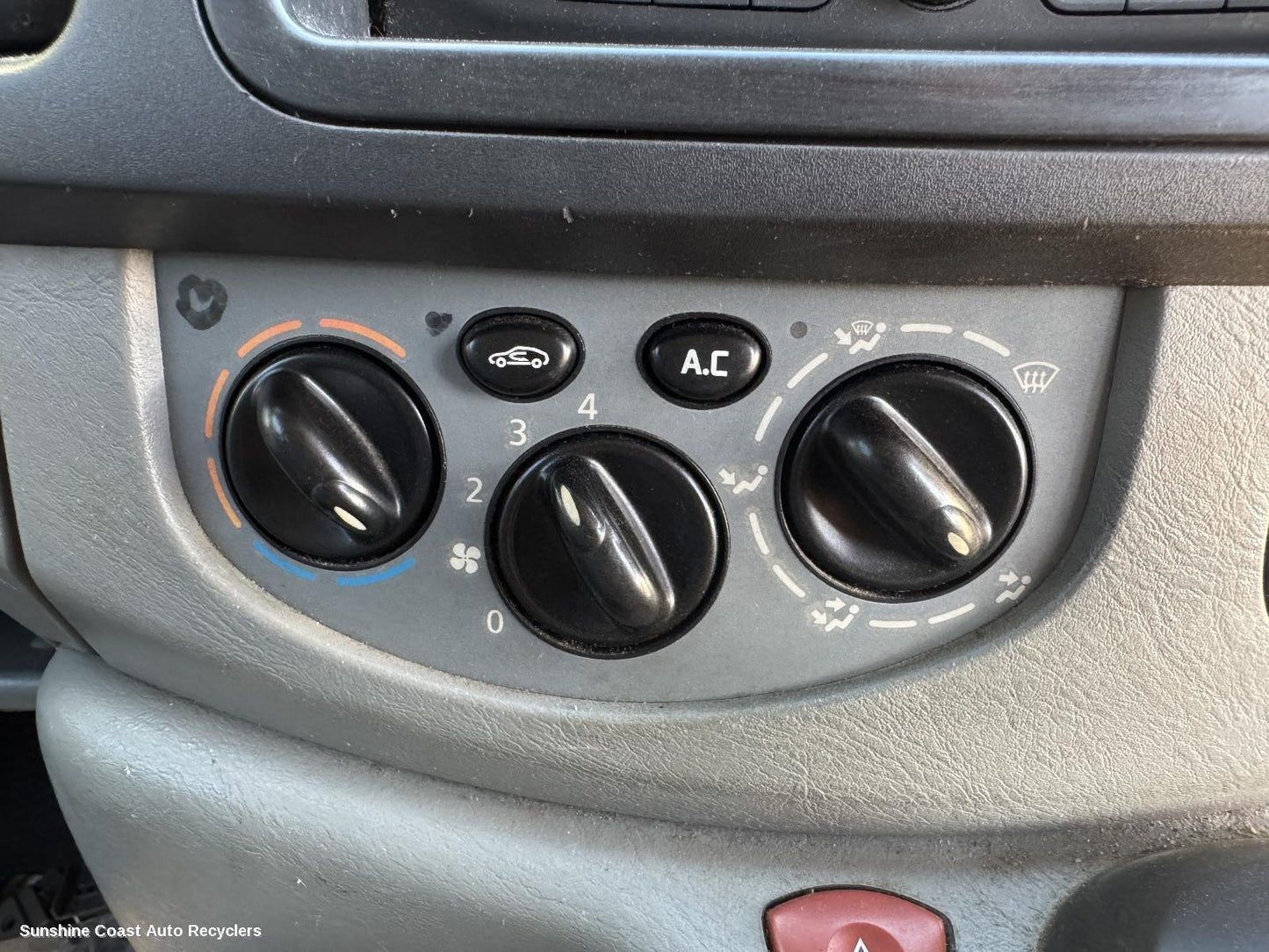 2013 Renault Trafic Heater Ac Controls