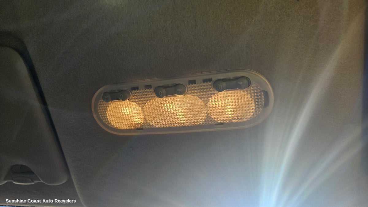 2010-2016 Nissan Micra Courtesy Light