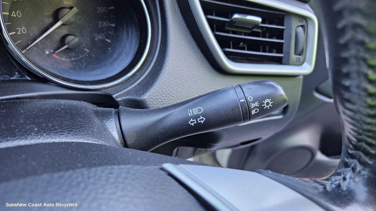 2013-2021 Nissan Qashqai Combination Switch