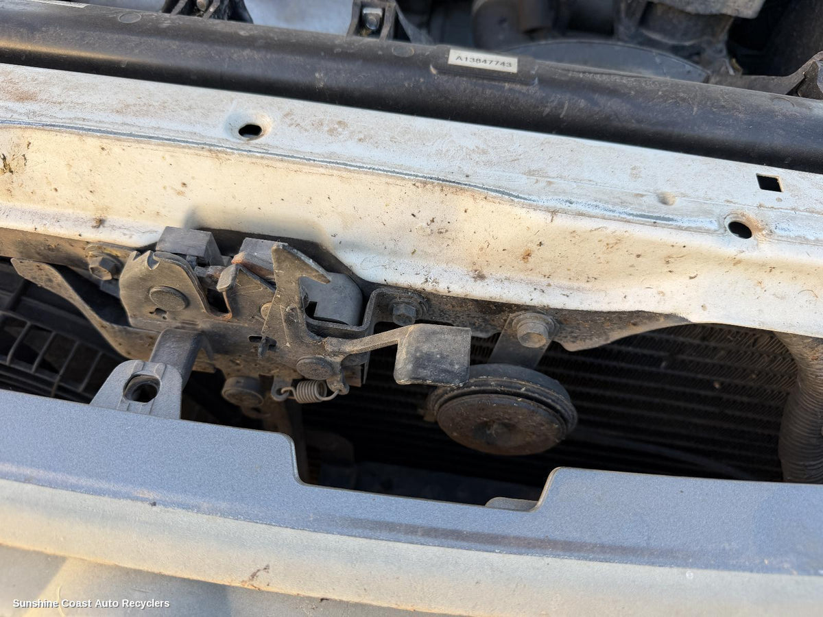1997-2002 Toyota Camry Bonnet Lock Support