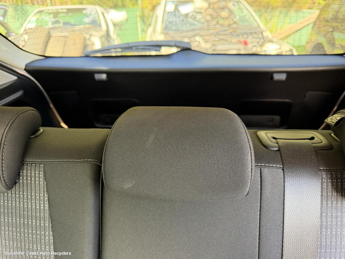 2020-2026 Kia Stonic Headrest