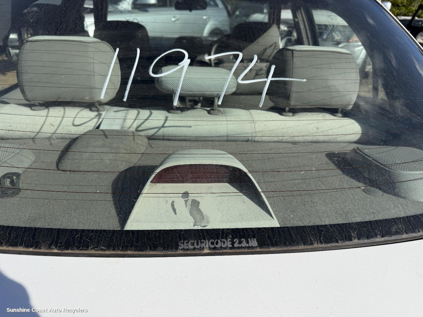 1998-2001 Toyota Corolla High Level Stoplight