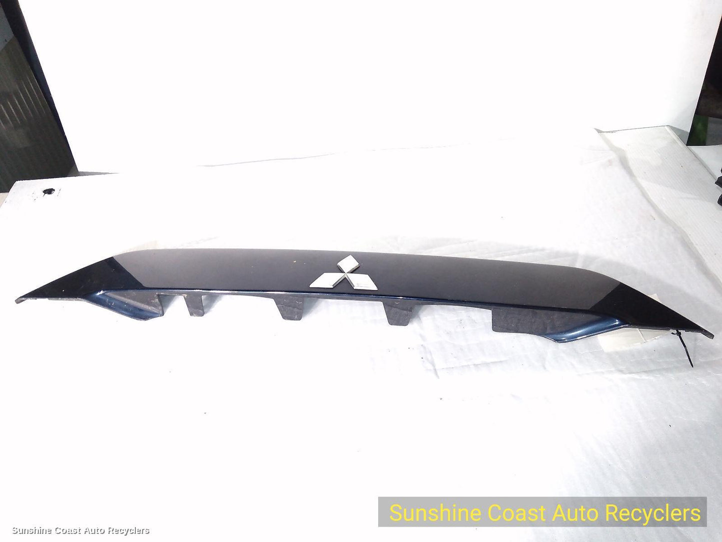 2012 Mitsubishi Outlander Rear Garnish