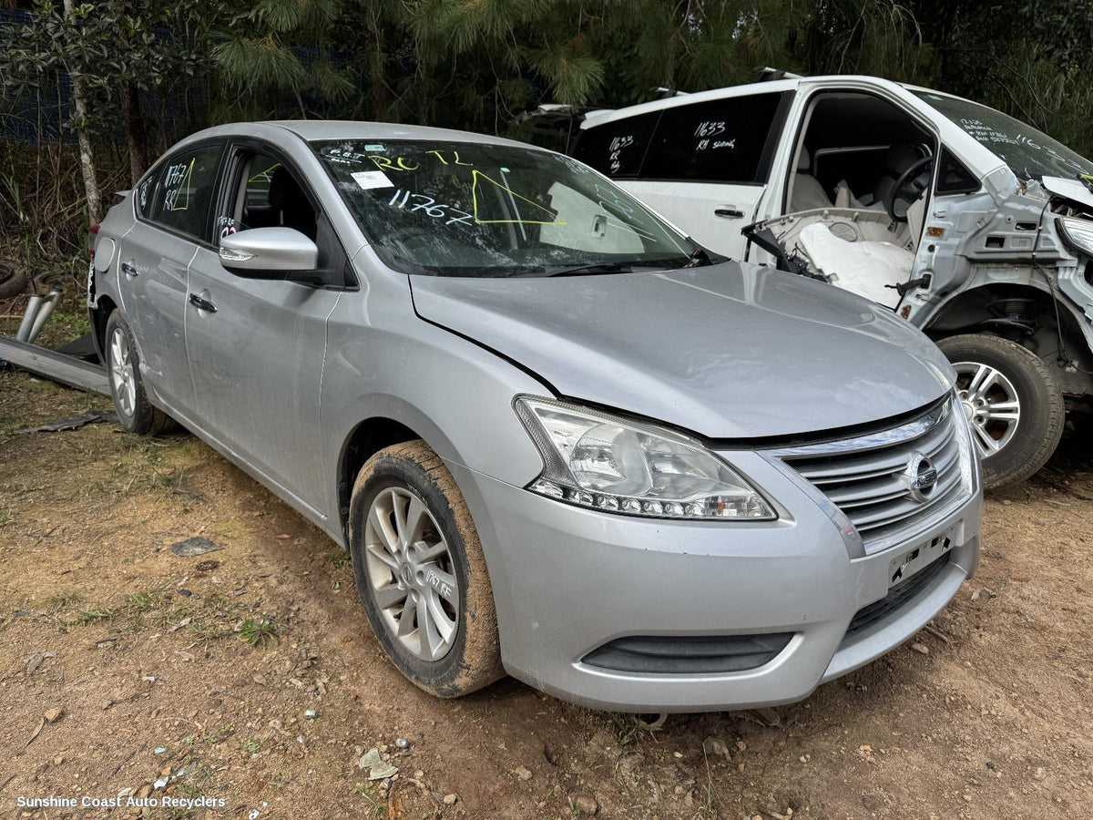 2012-2017 Nissan Pulsar Right Guard