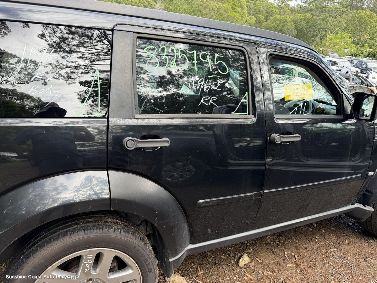 2007-2011 Dodge Nitro Right Rear Door Sliding